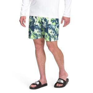 NWT THE NORTH FACE Class‎ V Pull-On Shorts Tropical Green Camo Men's Small